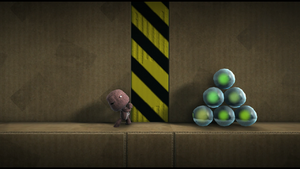 Screenshot LBP2 InvisibleMaterial Example.png